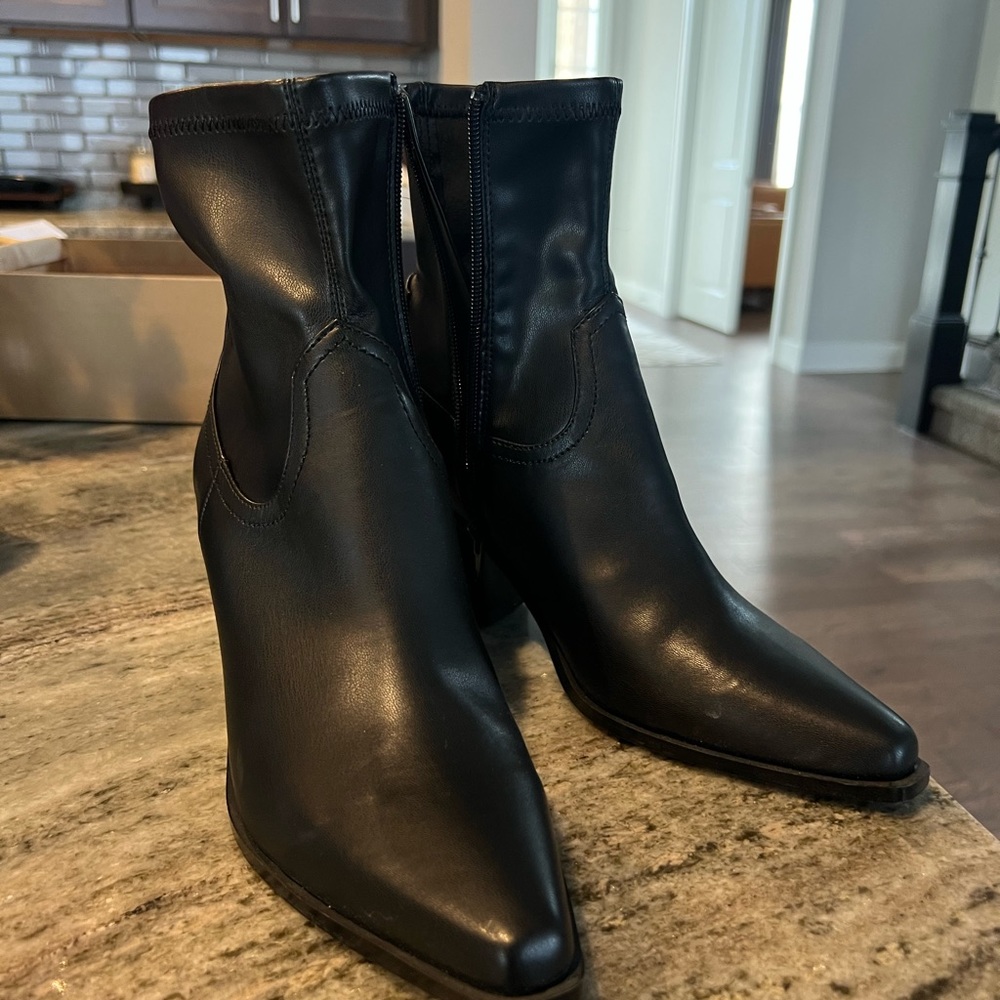 Steve Madden - Boots BRAND NEW